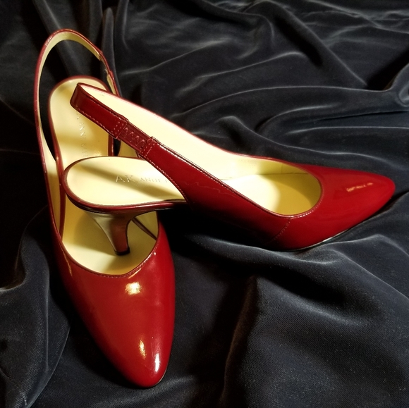 Anne Klein 8M Crimson Red Patent Leather 3" High Slingback Women's Heels - Picture 1 of 3